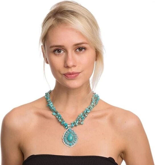 Bohemian Western Natural Turquoise Chubby Drop Pendant Necklace - Picture 2 of 4